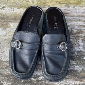 Jasmin East black leather Loafers size 7